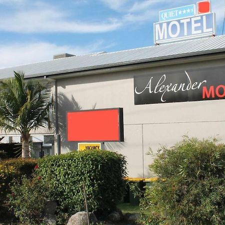 Alexander Motel Warwick Exterior photo